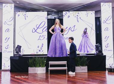 15 ANOS de 15 Anos Lays Meneguzzi