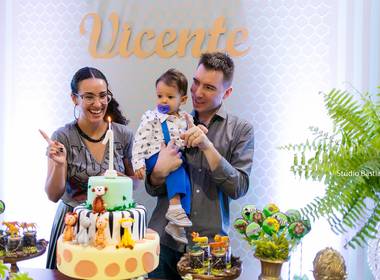 ANIVERSÁRIOS de 1º Aninho | Vicente