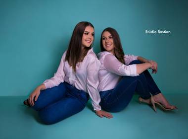 SESSÃO FOTOGRÁFICA de Sessão Fotográfica - Martina e Paola