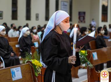 Profissão Religiosa de Profissão Religiosa das Pobres Servas de Jesus Cristo - Fraternidade O Caminho