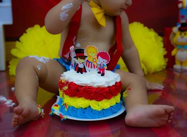 Smash The Cake de O Circo