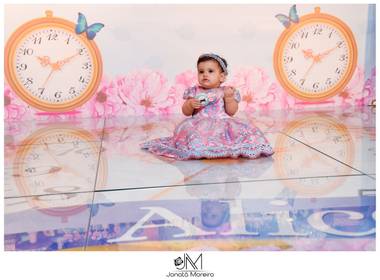 Aniversários de 1 Ano de Alice