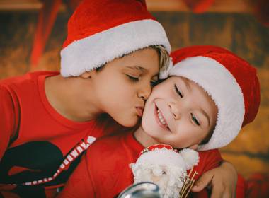 Ensaio Infantil de Sessão de Natal - Gustavo 9 aninhos & Guilherme 4 aninhos