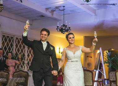 Casamentos de Caroline e Ariel