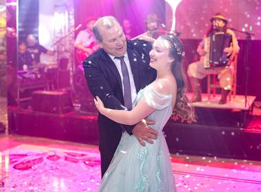 Quinze Anos de 16 Anos Jennifer