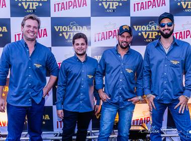 Shows e Baladas de 3a VIOLADA VIP