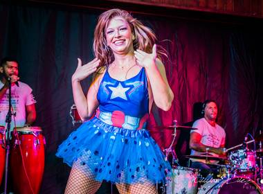 Shows e Baladas de 8º VOLEI FOLIA em PROL do NOSSO LAR 