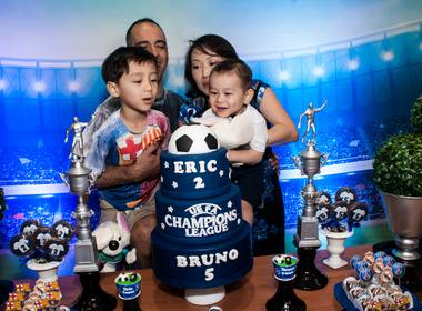 FESTA INFANTIL de Bruno 5 e Eric 2 anos