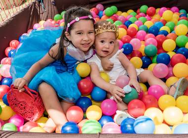 FESTA INFANTIL de Luísa 4  anos Laura 1 aninho