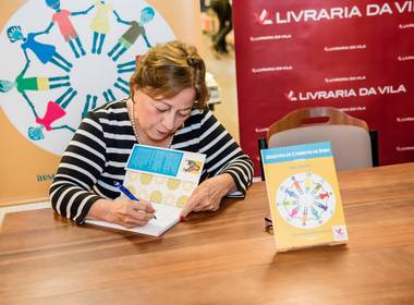 FESTA ADULTO de Inez-Lançamento histórias de cantigas de roda