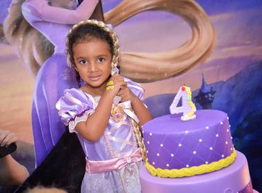 FESTA INFANTIL de Mariana 4 anos