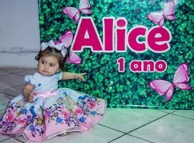 FESTA INFANTIL de Alice 1 aninho