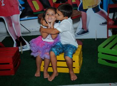 FESTA INFANTIL de Pedro 6 anos Giovana 4 anos