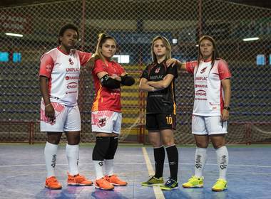 Esporte de Uniformes 2020 Leoas da Serra