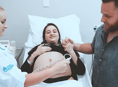 PARTOS / CESÁREAS de Nascimento Vitória Scanegatta Vicari 