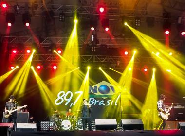 Shows de Festival Nova Brasil FM