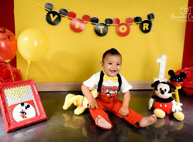  Smash The Cake - Infantil  de Smach the Cake -  Vitor faz 1 - Mickey