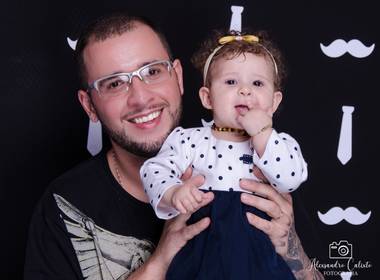 Familia de Ensaio de Dia dos Pais - Vinicius e Laurinha