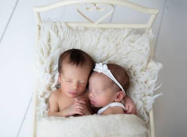 Newborn de Newborn Gêmeos - Catarina e Guilherme