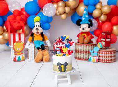 Celebrar (Smash The Cake) de Celebrar -Gabriel em o Circo do Mickey