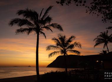 Comercial de Itacoatiara - Fotografia de Paisagem || Drone
