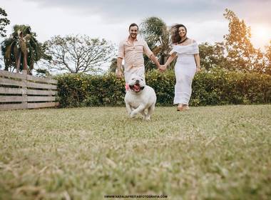 Casal de Gabriela e João