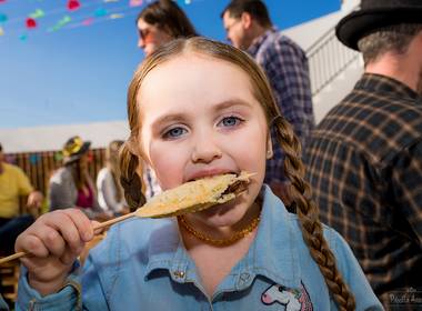 Eventos de Hillbilly Party - Maple Bear Canadian School Balneário Camboriú