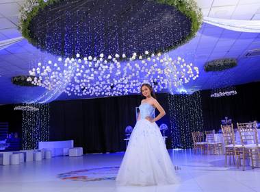 QUINCEAÑOS de MARIA JOSE CHAVEZ