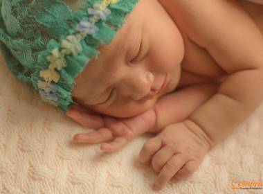 NEWBORN de Ma. Rafaela Nagashiro