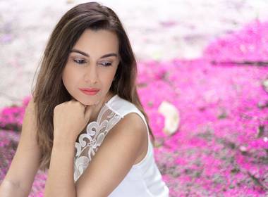 Retratos - Fabiana Bomfim de Vanessa Gomes