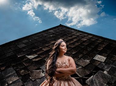 Quince años de Quinces Mariana