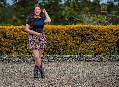 Quince años de María José