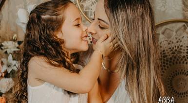 Temático Studio de Ensaio Dia das Mães Tamires e Pietra