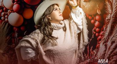 Temático Studio de Sessão dia das Mães Jana e Familia