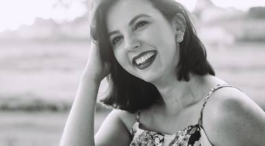 Feminino de Graziela Coneglian 
