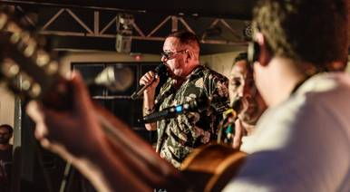 Evento de Samba Geraes convida Toninho Geraes