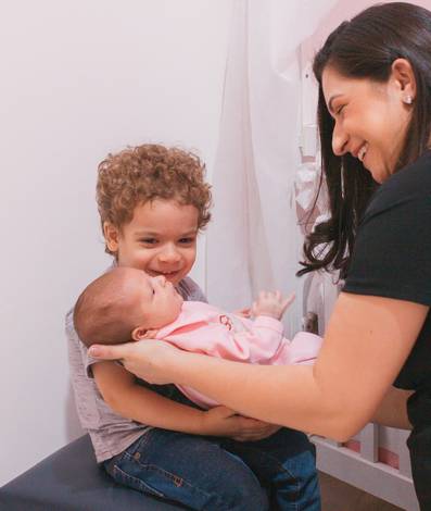 Famílias de HELENA - PRIMEIROS DIAS