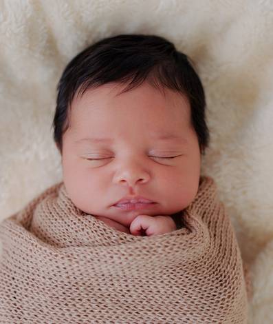 Newborn de Ensaio Newborn em Brasília: Os Primeiros Dias da Alana