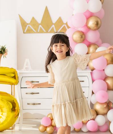 Tá de Parabéns infantil de Alicia - 5 anos 