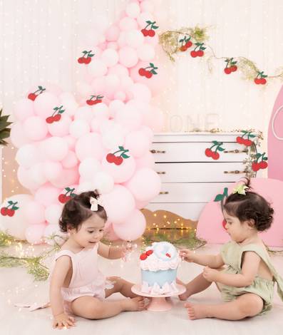 Smash the cake  de Rafaela & Suzana - tema cerejinhas