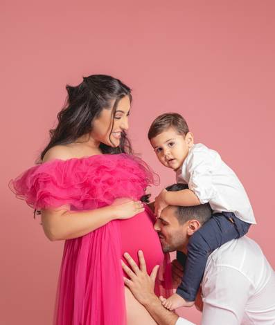 Gestante de Crisley à espera de Lara