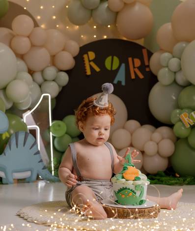 Smash the cake  de Bernardo - 1 ano - Dinossauro baby