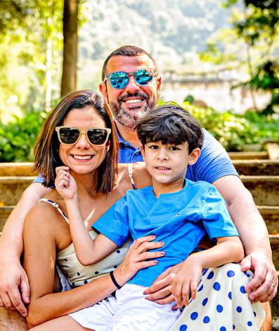 FAMÍLIAS, BEBÊS E CRIANÇAS de ENSAIO AFETIVO DE FAMÍLIA NO PARQUE LAGE | GUI, FÊ E IGOR