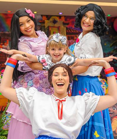 FESTA INFANTIL de FOTOGRAFIA DE FESTA INFANTIL NO QUINTAL AVENTURA | MARIA CAROLINA 5 ANOS