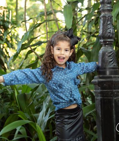 Clique e se encante de Yasmin