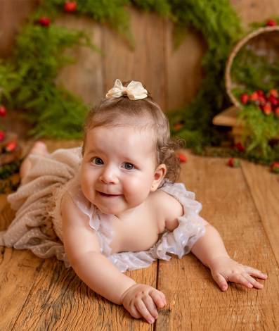 Acompanhamento de bebês de Book de Ana Júlia - 6 meses