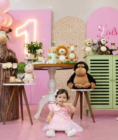Aniversário Infantil        de Laís faz 1