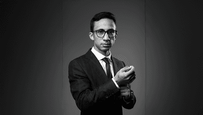 Retrato corporativo de Dr. Bruno