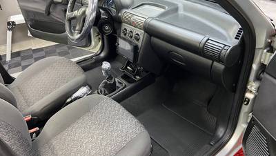 Higienização Simples de GM Corsa Classic 