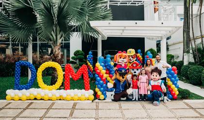 Aniversários de Aniversário Dom